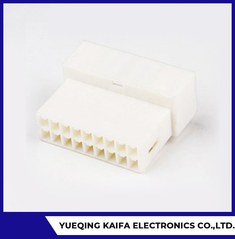 18 Pin Female Auto Connector